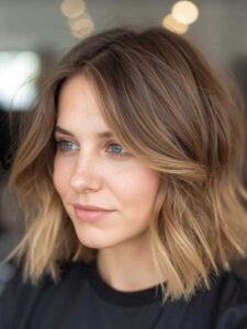 Tousled-Lob-Medium-Haircut