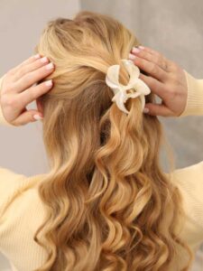 Defined-Spiral-Cur-hair