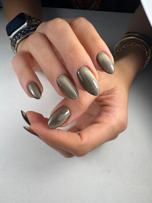 Taupe Nail